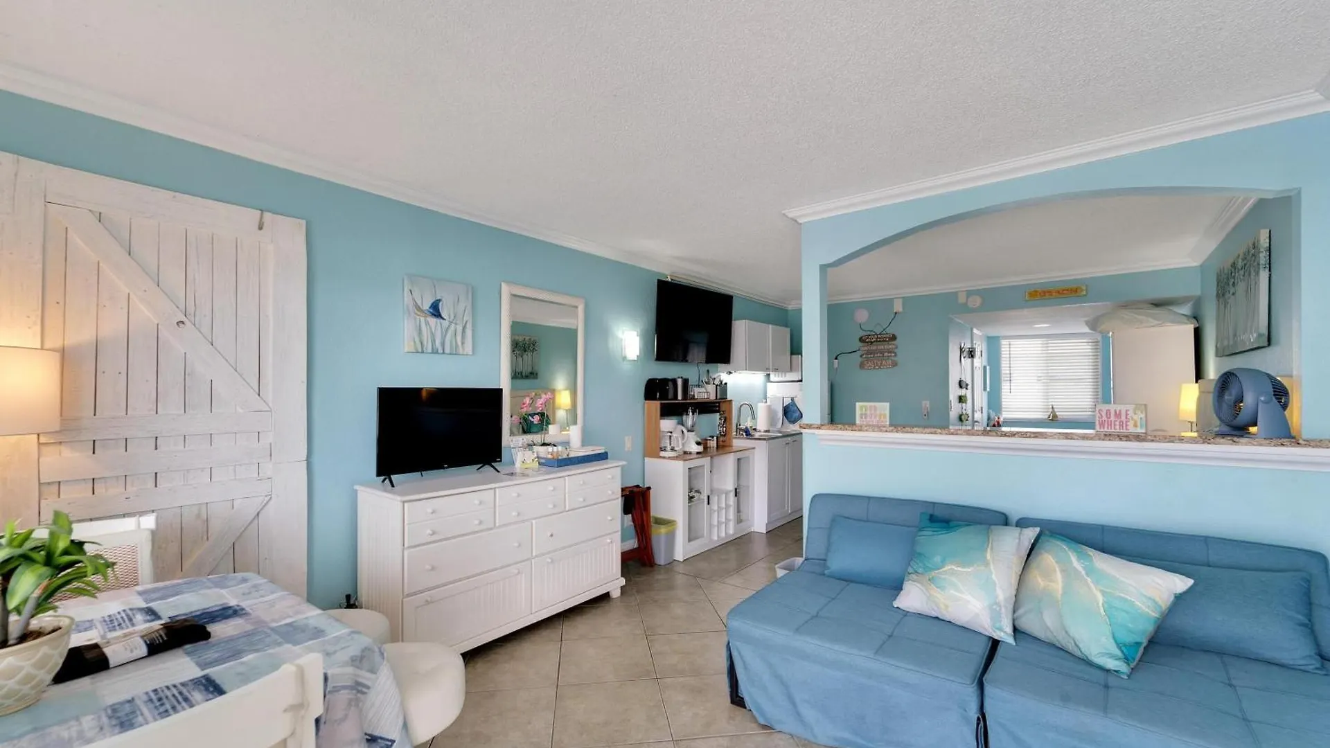445 S Gulfview Blvd Unit 412 Villa Clearwater Beach