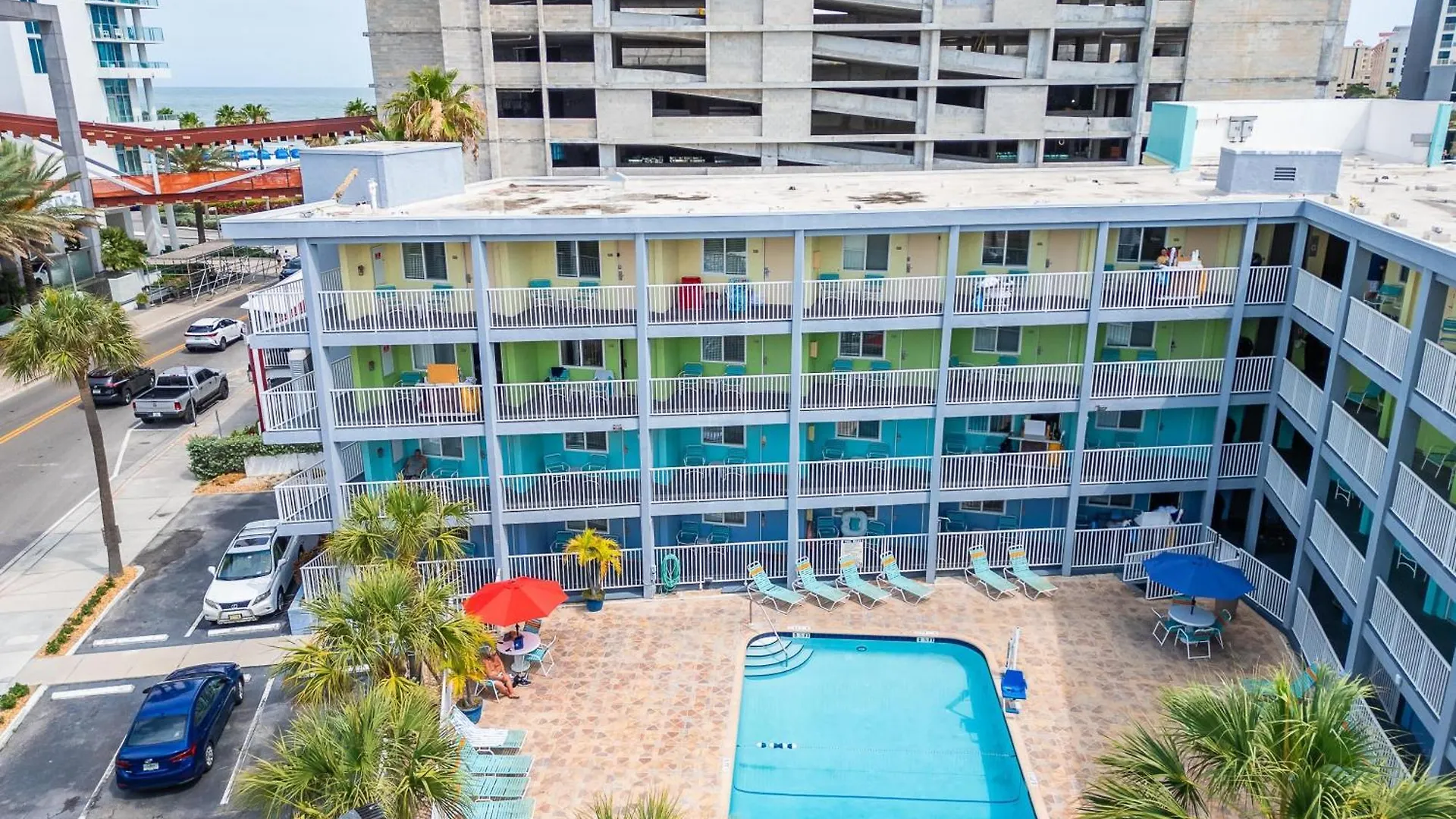 445 S Gulfview Blvd Unit 412 Villa Clearwater Beach Holiday home